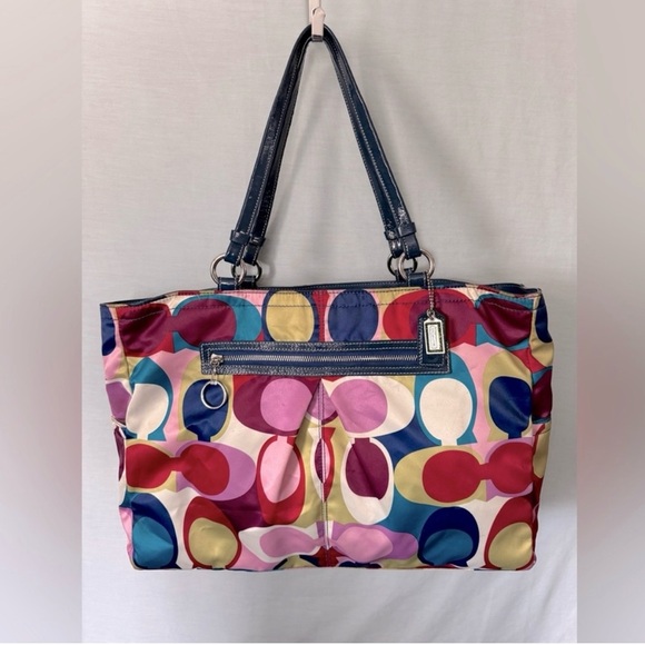 Coach Poppy Signature Sateen Tote - Picture 2 of 9